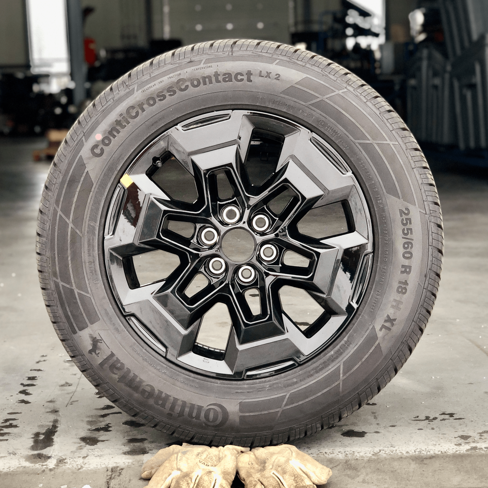 Nissan2019_SQ Dekk og felg Nissan Navara 255/60R18