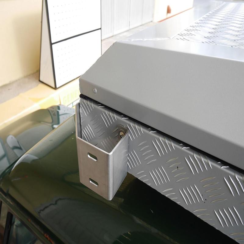 alu-cab+270+grad-markise+shadow+awn+-+halterung+dachzelt+001 Alu-Cab braketter for awning