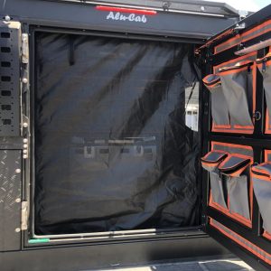 Alu-Cab Canopy Camper/ModCAP Myggnät till bakdörr